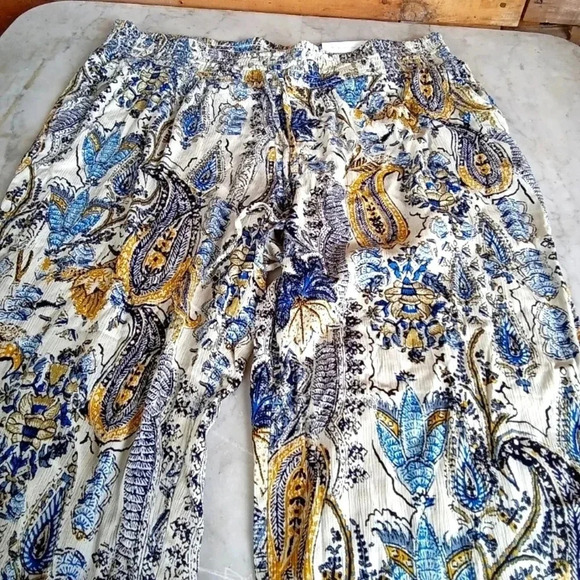 Maurices Pants Womens 1X NWT Boho Print Wide Leg Flowy Paisley Floral Vacation - Picture 9 of 9